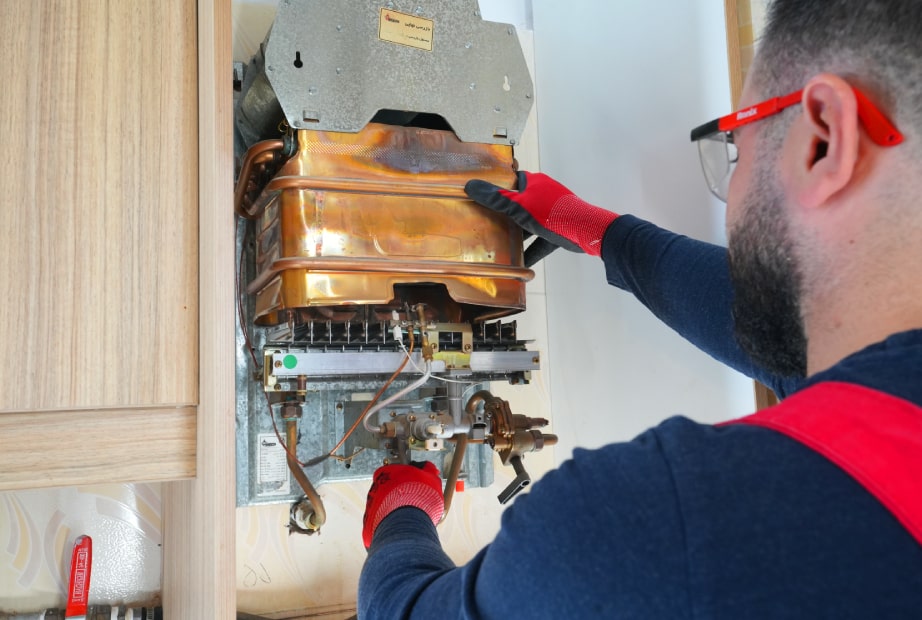 تعمیر تخصصی ابگرم کن دیواری در خمینی شهر